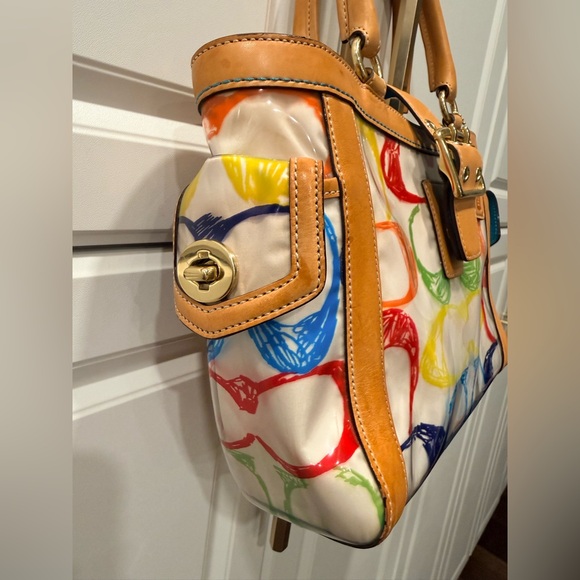 EUC vintage Coach Hampton Bag - Picture 4 of 15